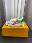 LV *Trainer